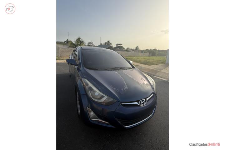 Hyundai Elantra 2016, $4,800. 160 mil millas